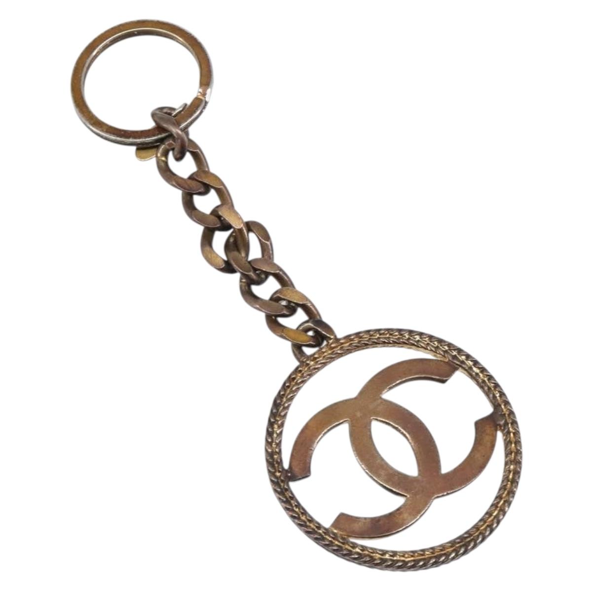 CHANEL Key Ring metal Gold Tone CC Auth bs37293