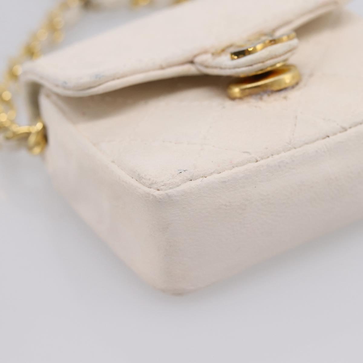 CHANEL Matelasse Charm Lamb Skin White Beige CC Auth bs37343