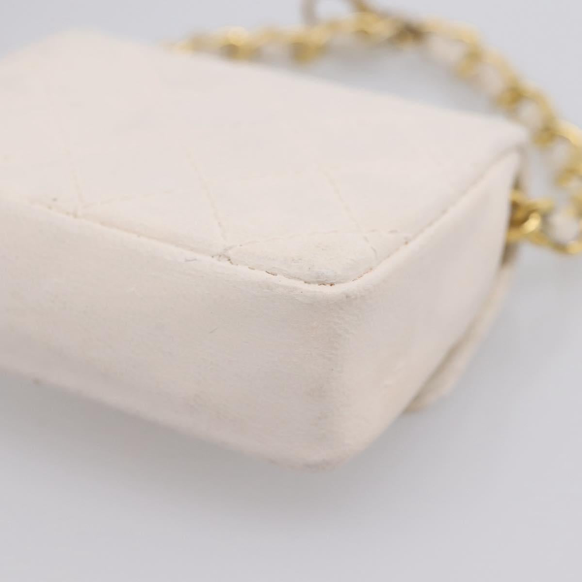 CHANEL Matelasse Charm Lamb Skin White Beige CC Auth bs37343