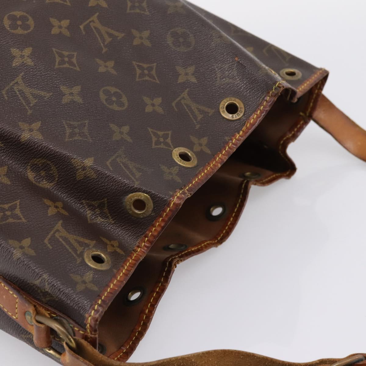 LOUIS VUITTON Monogram Petit Noe Shoulder Bag M42226 LV Auth bs37378