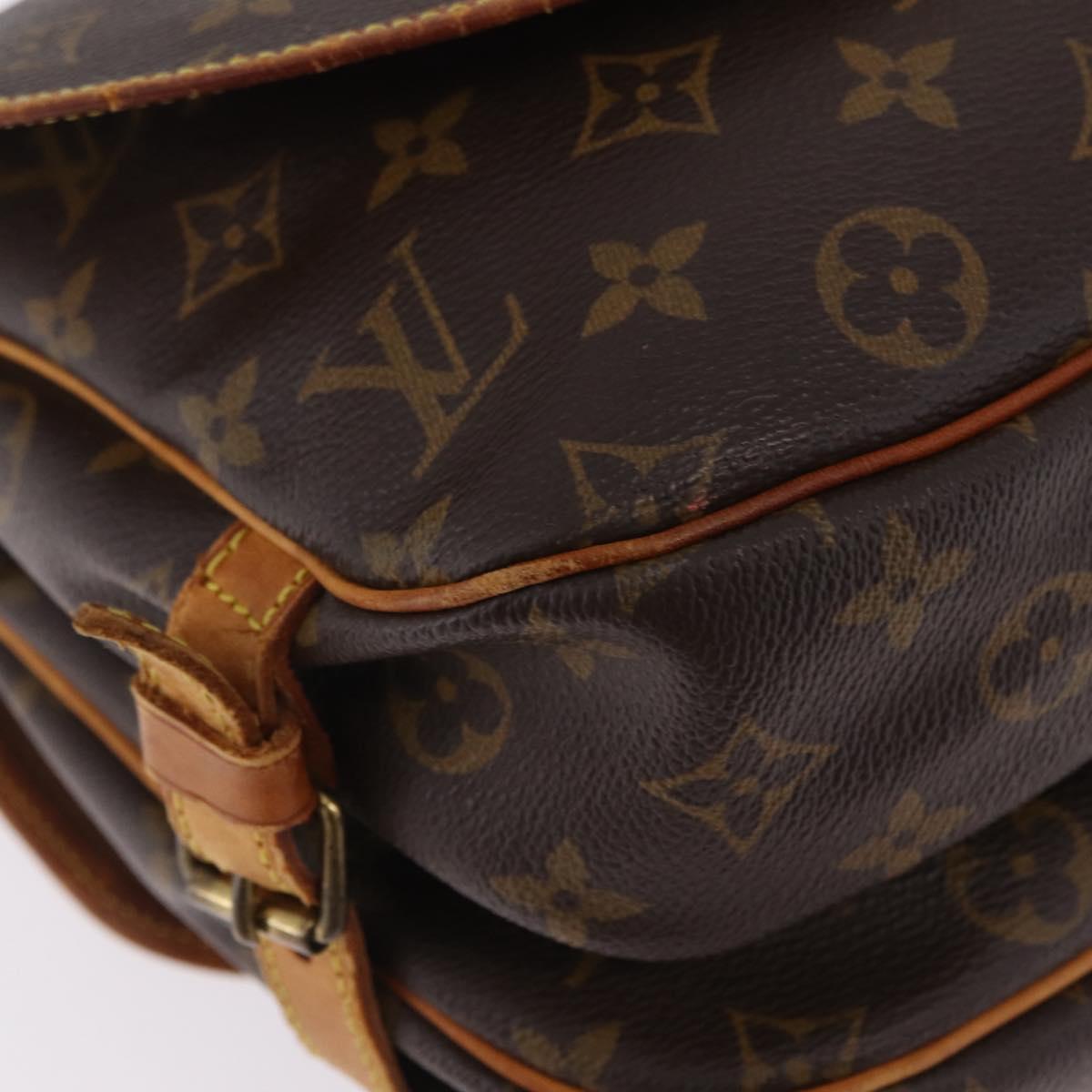 LOUIS VUITTON Monogram Saumur 30 Shoulder Bag M42256 LV Auth bs37425