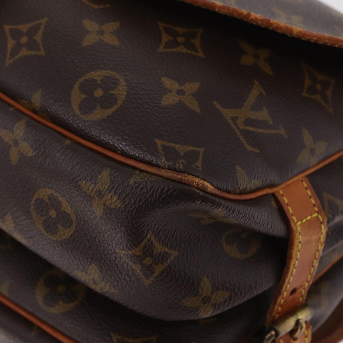 LOUIS VUITTON Monogram Saumur 30 Shoulder Bag M42256 LV Auth bs37425