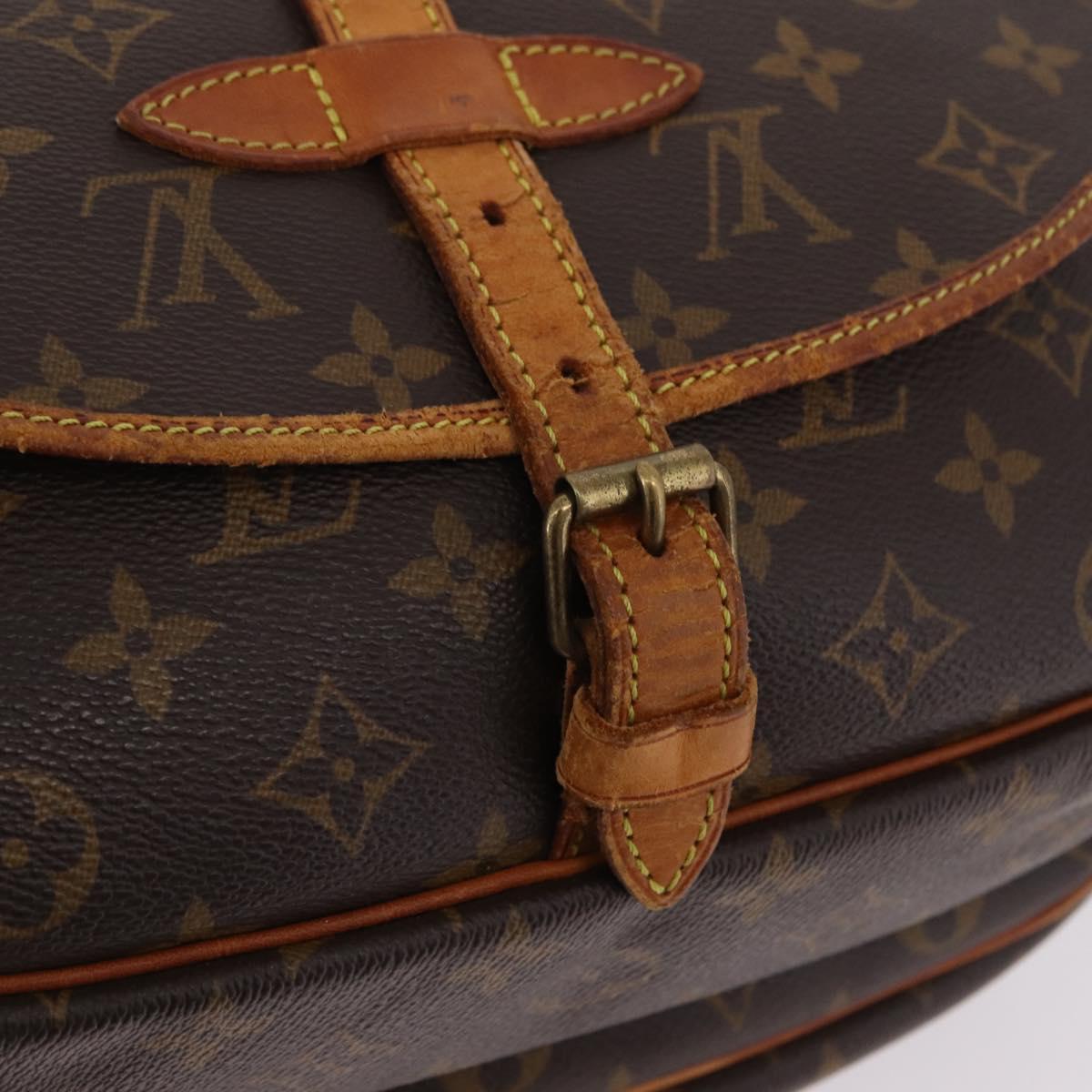 LOUIS VUITTON Monogram Saumur 30 Shoulder Bag M42256 LV Auth bs37425