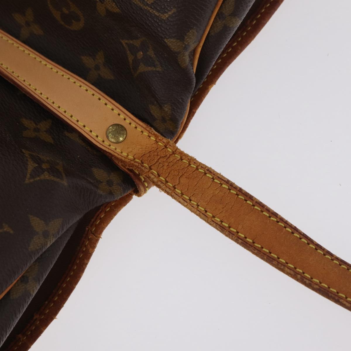 LOUIS VUITTON Monogram Saumur 30 Shoulder Bag M42256 LV Auth bs37425