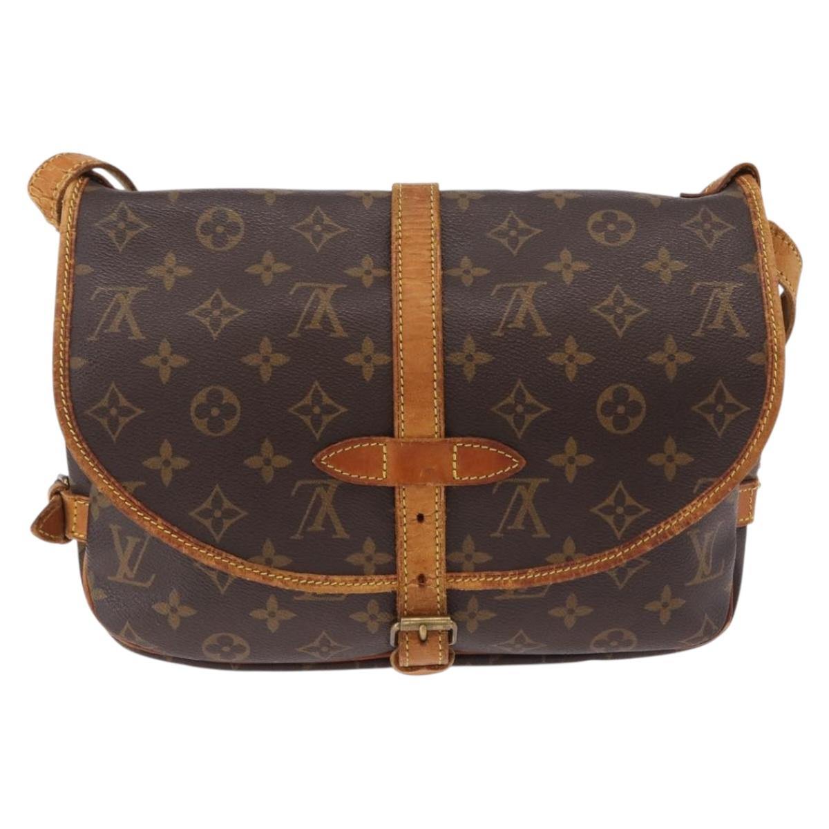 LOUIS VUITTON Monogram Saumur 30 Shoulder Bag M42256 LV Auth bs37425