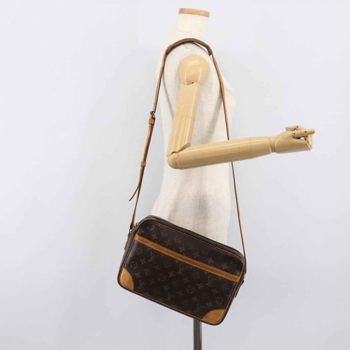 LOUIS VUITTON Monogram Trocadero 30 Shoulder Bag M51272 LV Auth bs37432