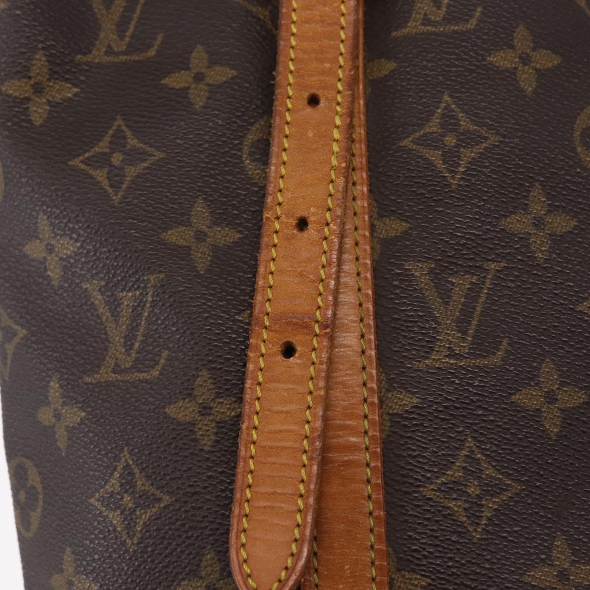 LOUIS VUITTON Monogram Bucket GM Shoulder Bag M42236 LV Auth bs37556