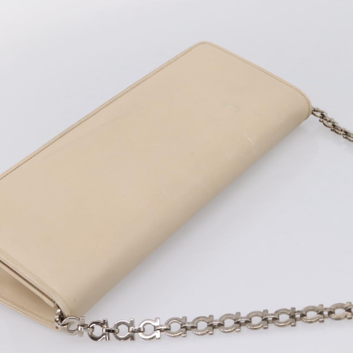 Salvatore Ferragamo Gancini Chain Shoulder Bag Leather Beige Silver Auth bs37592