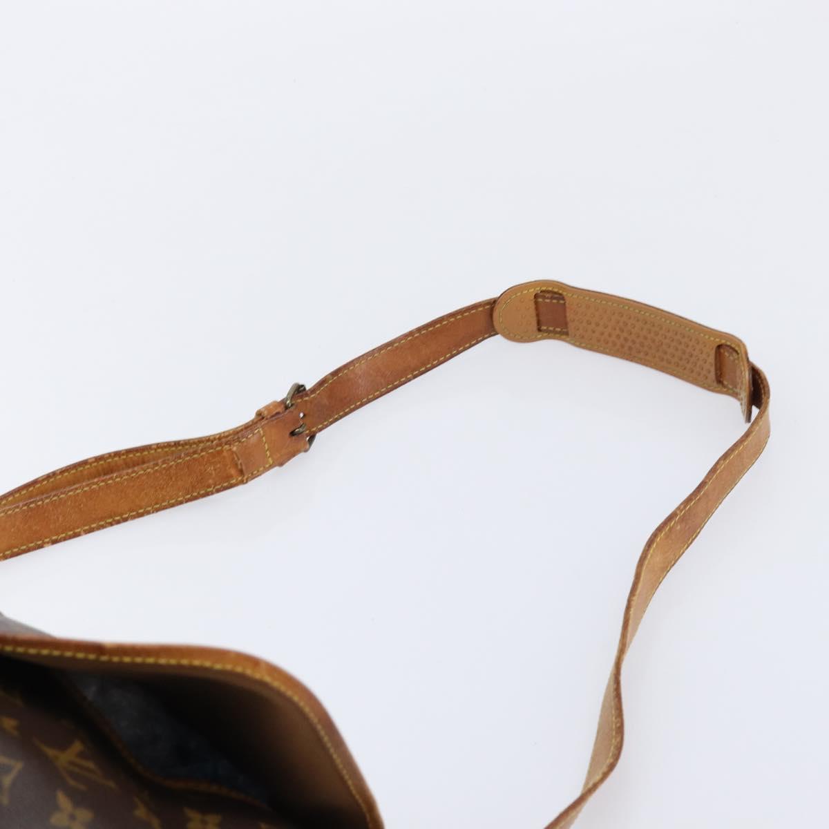 LOUIS VUITTON Monogram Saumur 35 Shoulder Bag M42254 LV Auth bs37607