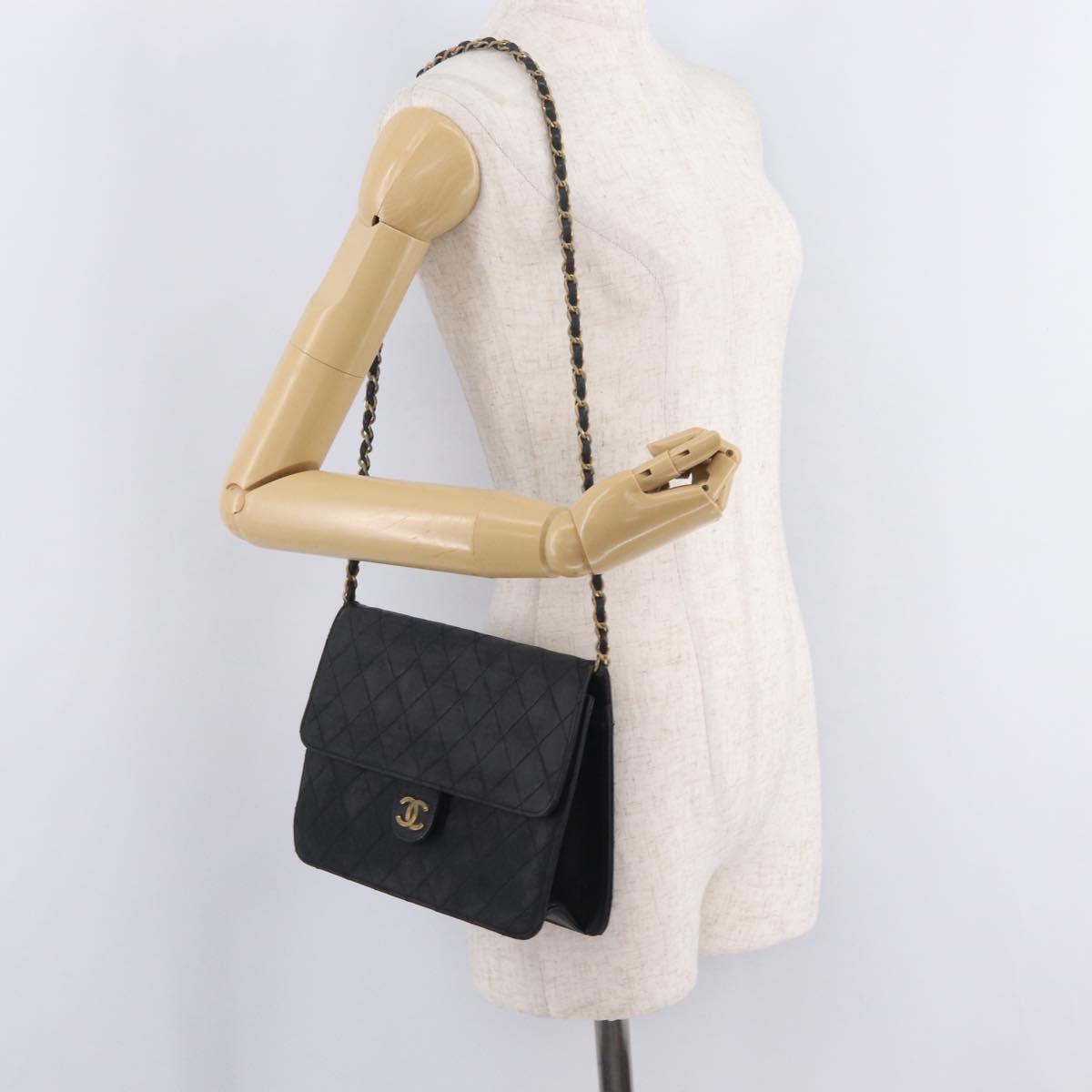 CHANEL Matelasse Chain Shoulder Bag Lamb Skin Black Gold Tone CC Auth bs37785