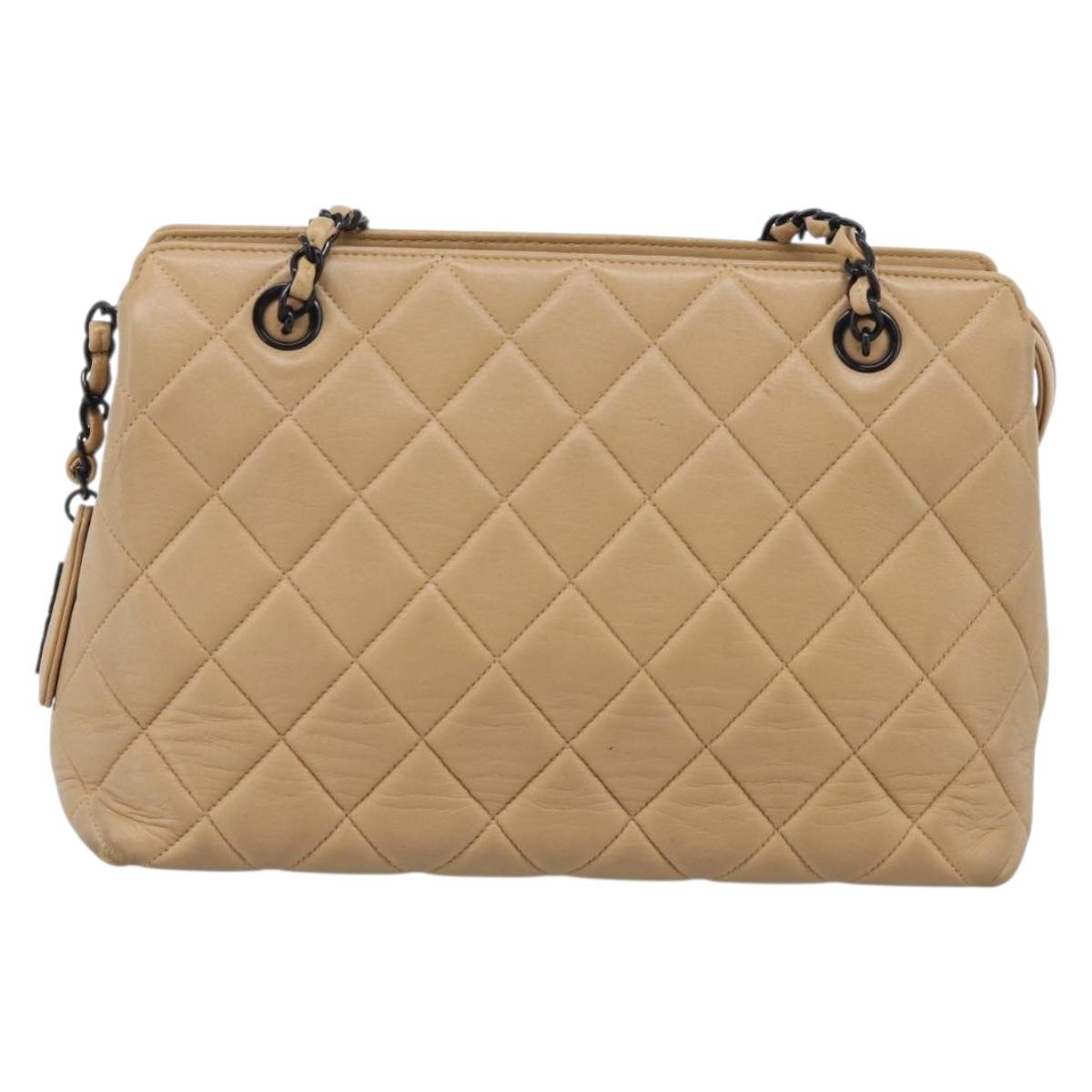 CHANEL Matelasse Chain Shoulder Bag Lamb Skin Beige Black CC Auth bs37825A