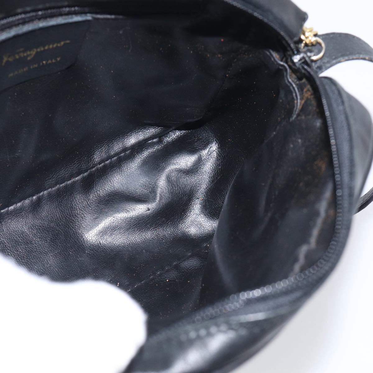 Salvatore Ferragamo Gancini Shoulder Bag Leather Black Gold Tone Auth bs37862