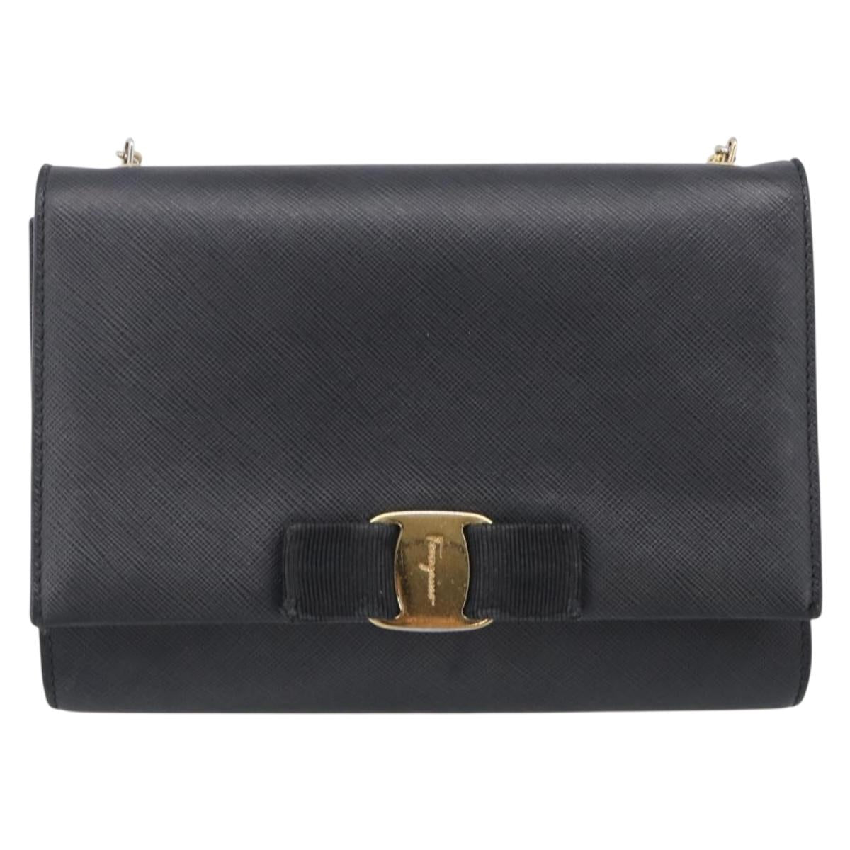 Salvatore Ferragamo Vala Chain Shoulder Bag Leather Black Gold Tone Auth bs37890