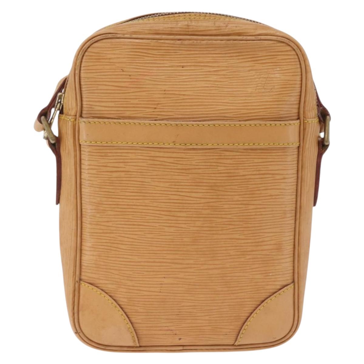 LOUIS VUITTON Epi Danube Shoulder Bag Beige M11910 LV Auth bs37915