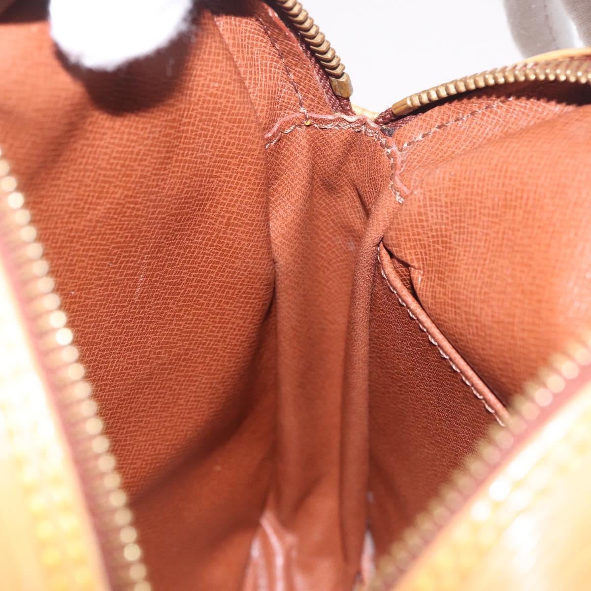 LOUIS VUITTON Epi Danube Shoulder Bag Beige M11910 LV Auth bs37915