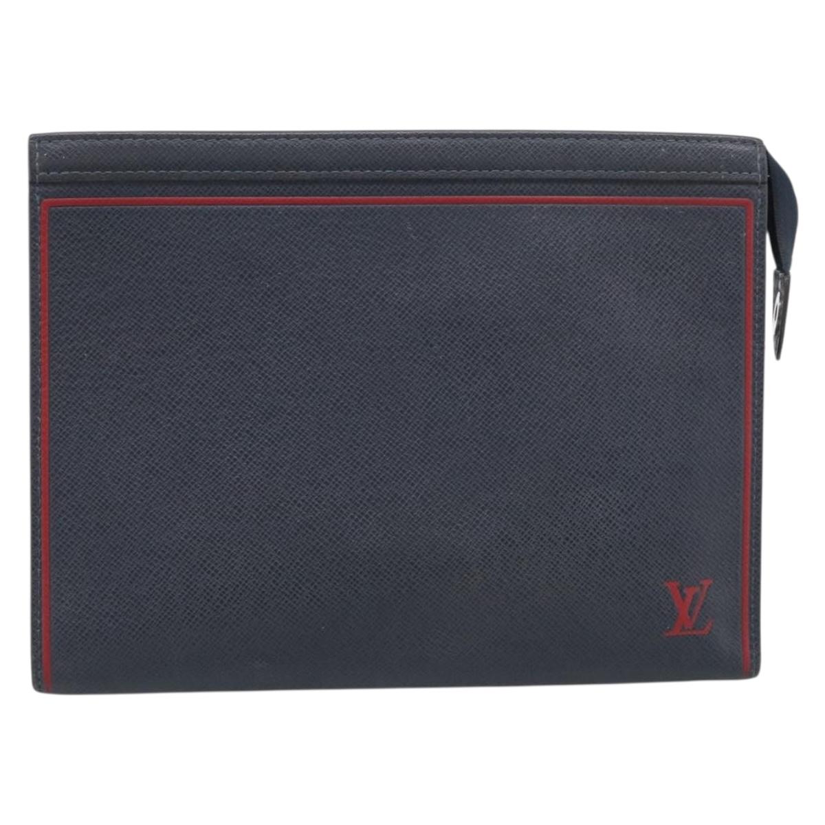LOUIS VUITTON Taiga Pochette Voyage MM Bag Blue Marine M63394 LV Auth bs37950