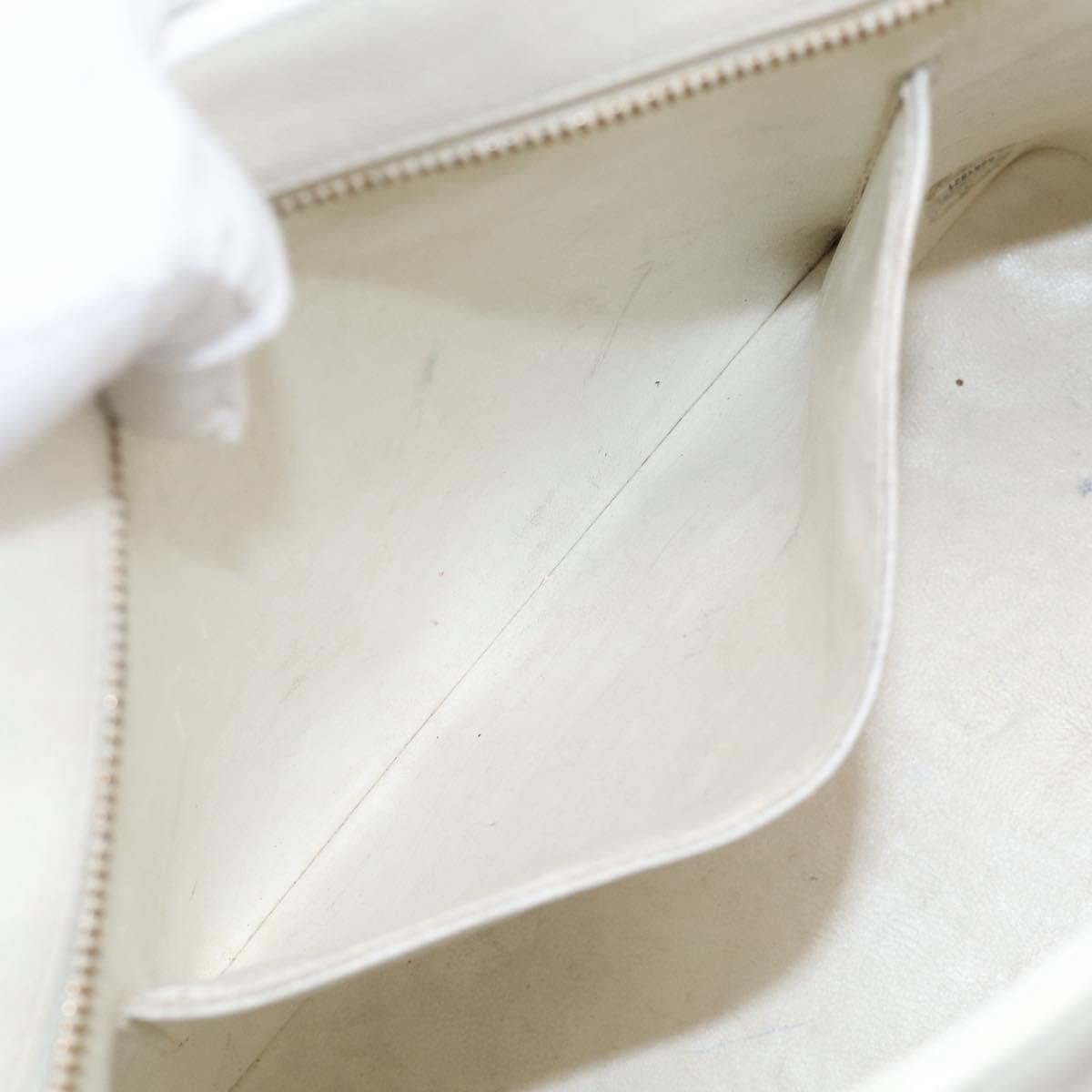 CHANEL Standard Tote Bag Caviar Skin White Gold Tone CC Auth bs37961