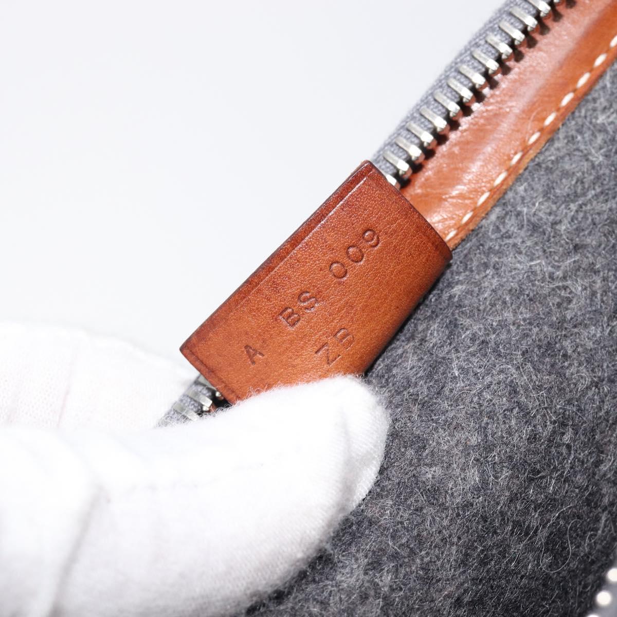 HERMES Toudou Clutch Bag Felt Gray Silver Auth bs38053