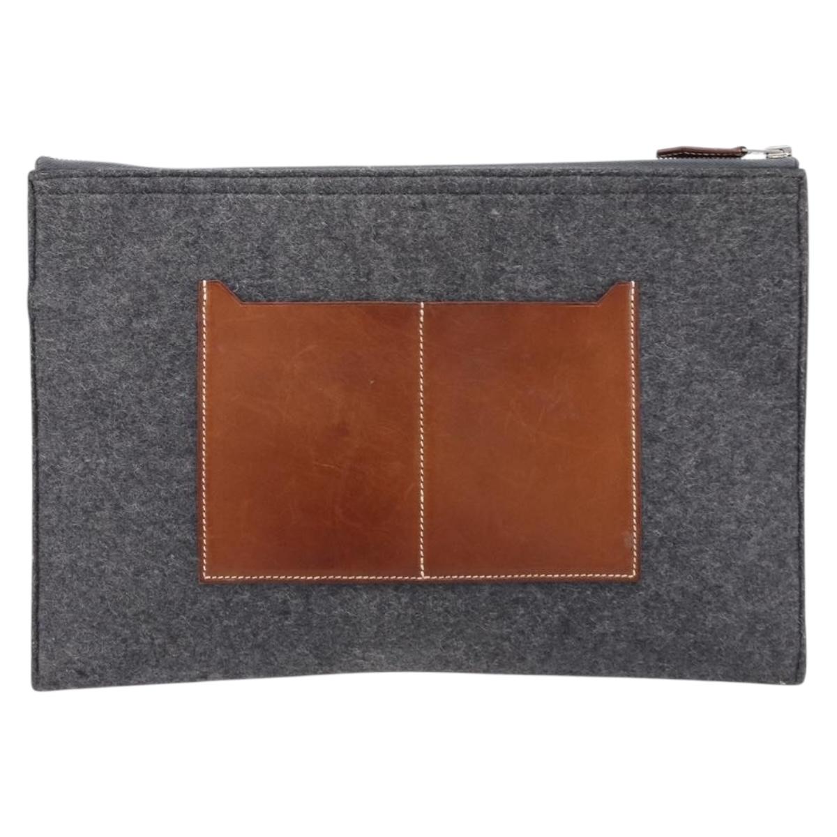 HERMES Toudou Clutch Bag Felt Gray Silver Auth bs38053