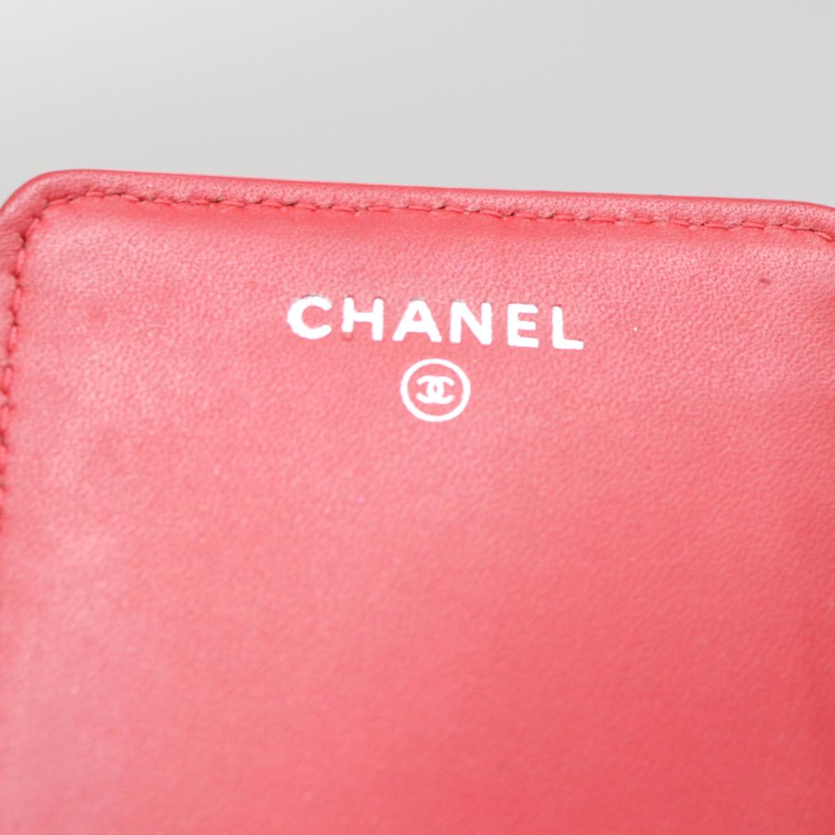 CHANEL iPhone 5 Case Caviar Skin Red CC Auth bs4706