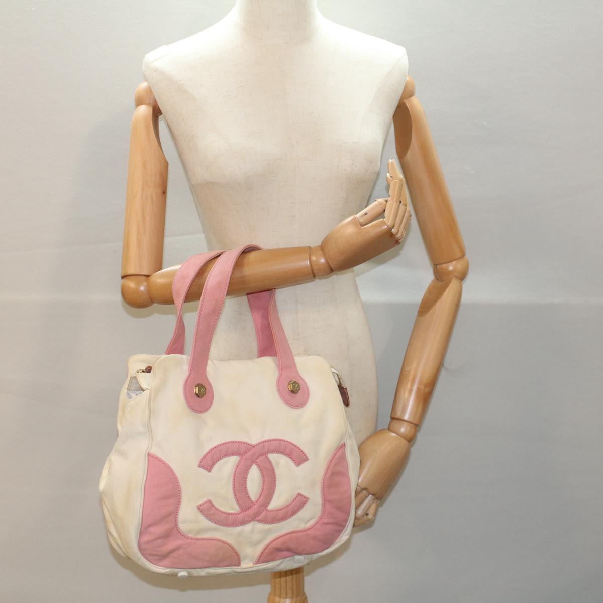 CHANEL Hand Bag Canvas Pink White CC Auth bs7580