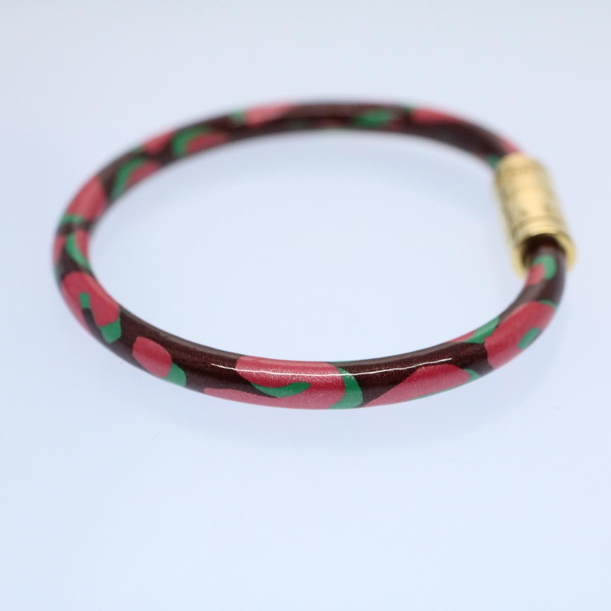 LOUIS VUITTON Vernis Leopard Brassle Bracelet Rouge Favist LV Auth bs8023