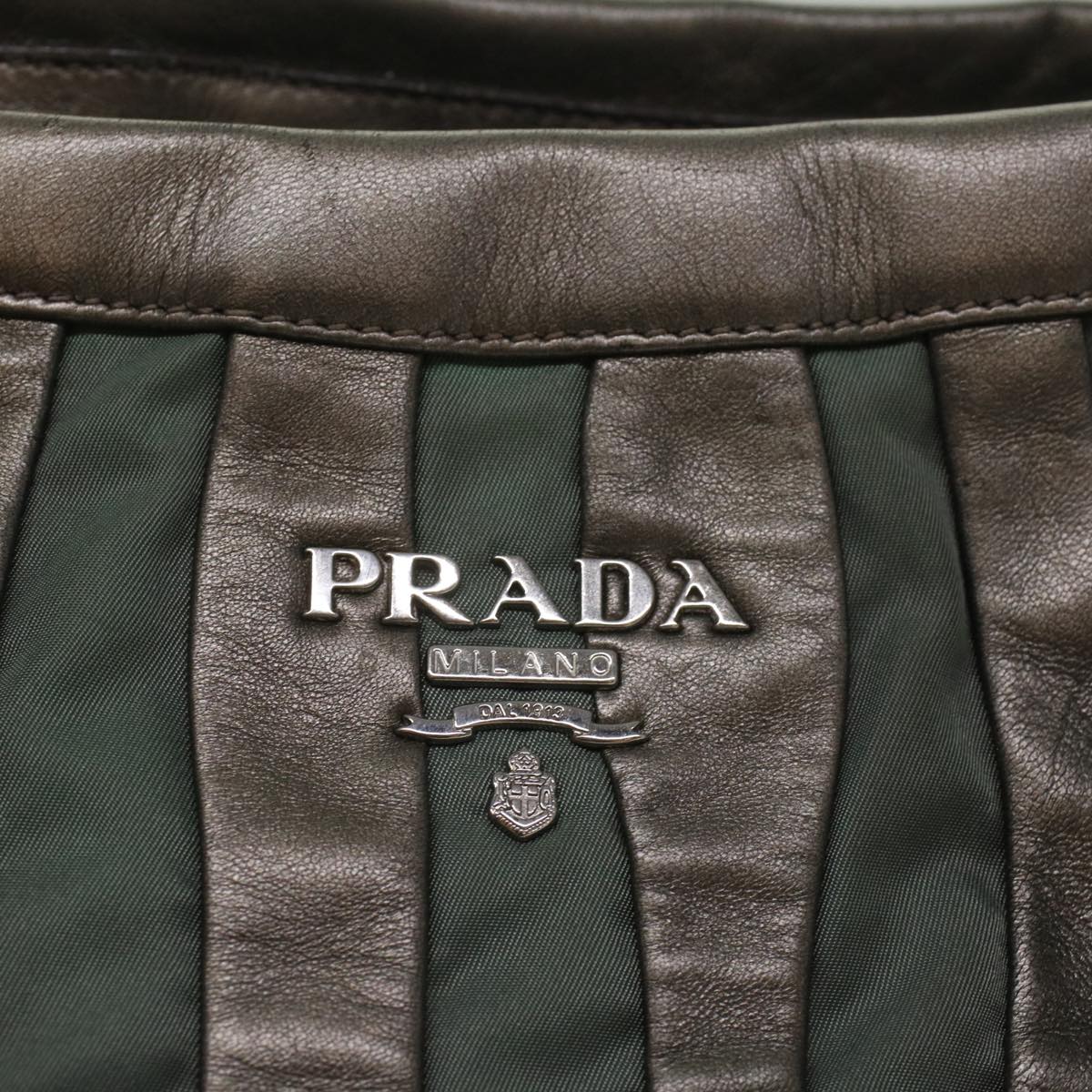 PRADA Shoulder Bag Leather Khaki Auth bs8305