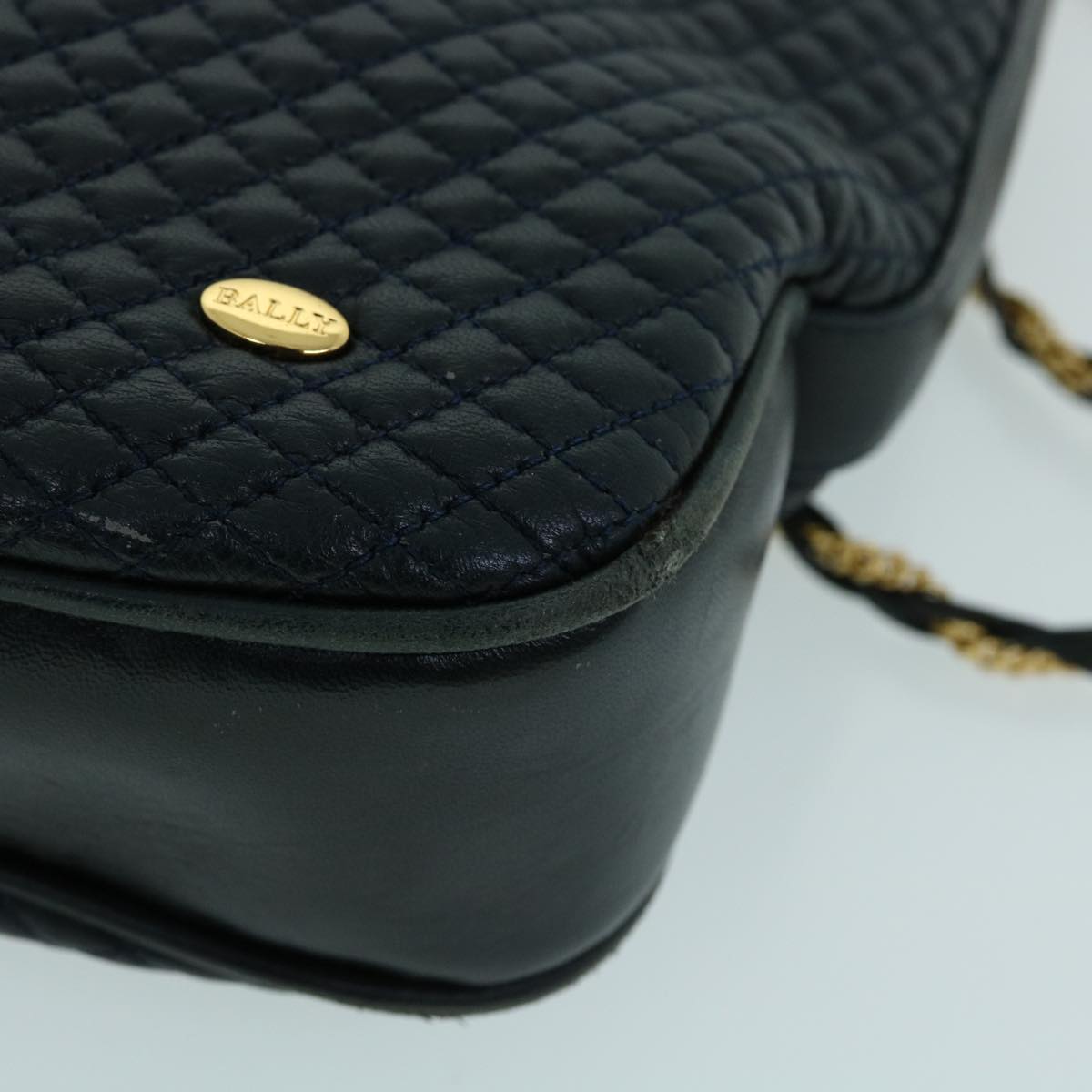 BALLY Quilted Chain Shoulder Bag Leather Navy Auth bs8314