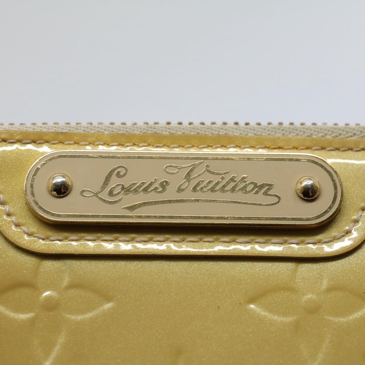 LOUIS VUITTON Vernis Pochette Cle NM Coin Purse Beige M91763 LV Auth bs8720