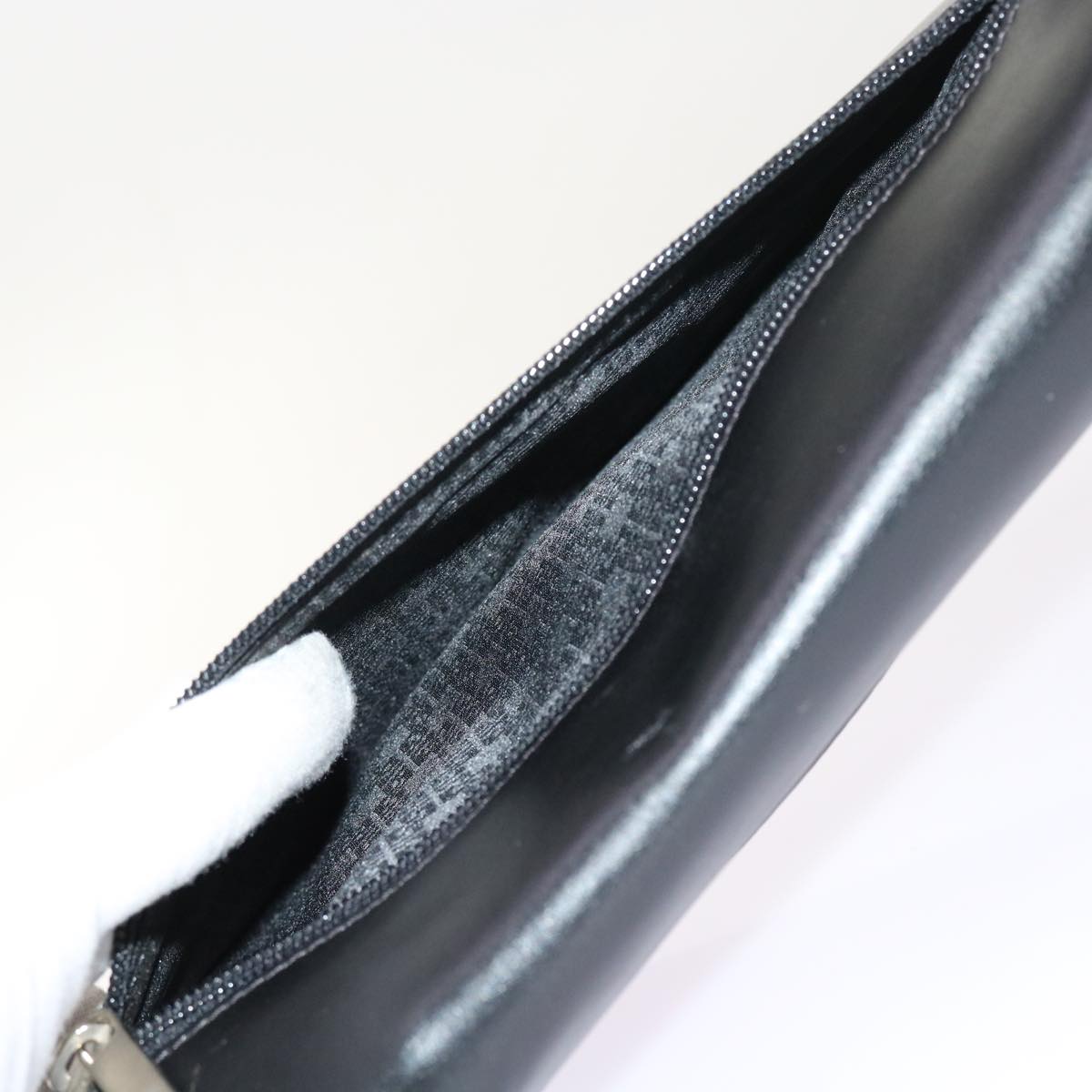 GIVENCHY Clutch Bag Leather Black Auth bs8725