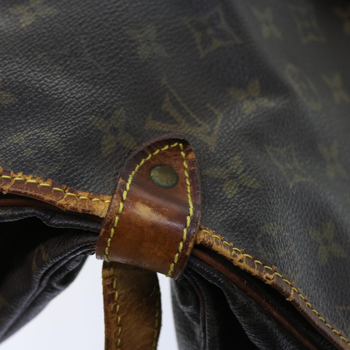 LOUIS VUITTON Monogram Saumur 35 Shoulder Bag M42254 LV Auth bs8963