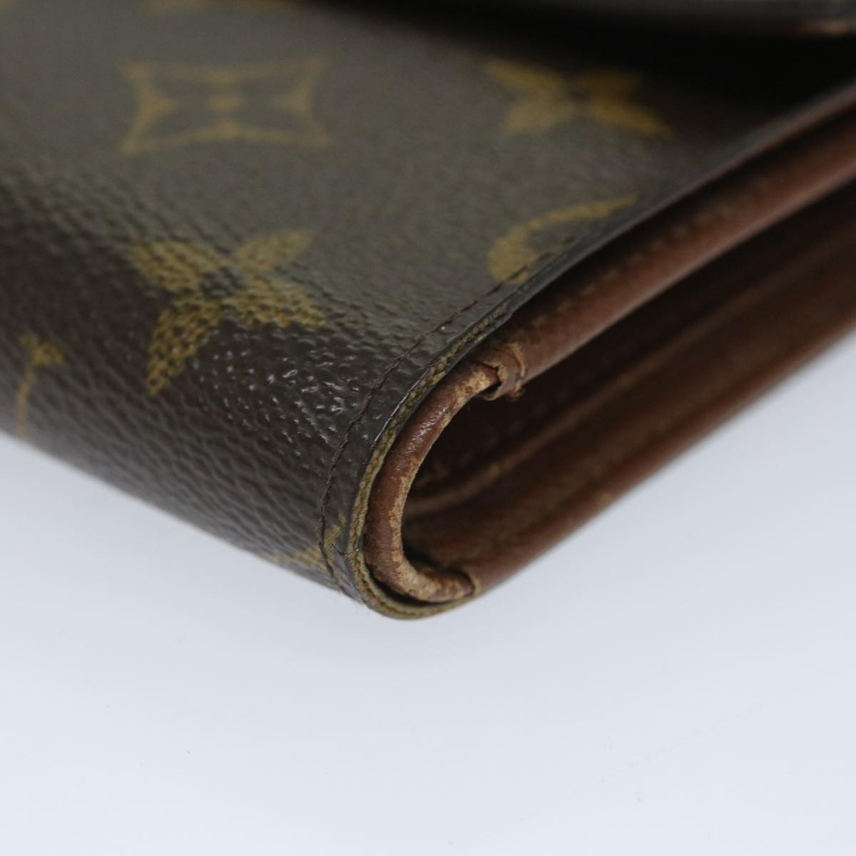 LOUIS VUITTON Monogram Porte Tresor Etui Chequier Wallet M61200 LV Auth bs9204