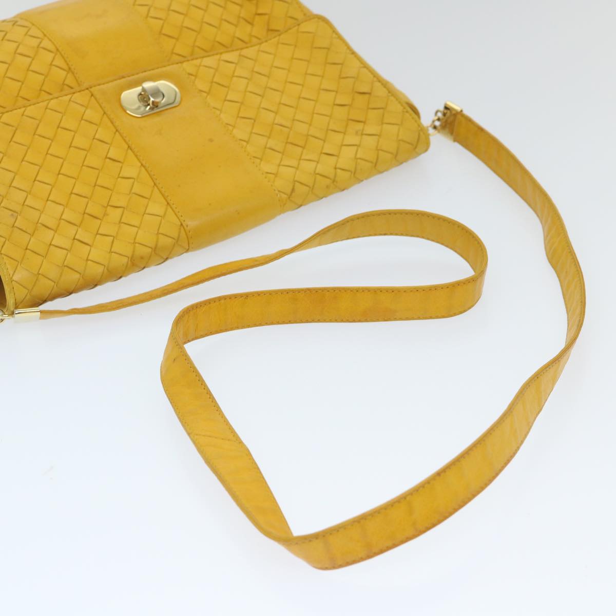 BOTTEGA VENETA INTRECCIATO Shoulder Bag Leather Yellow Auth bs9234