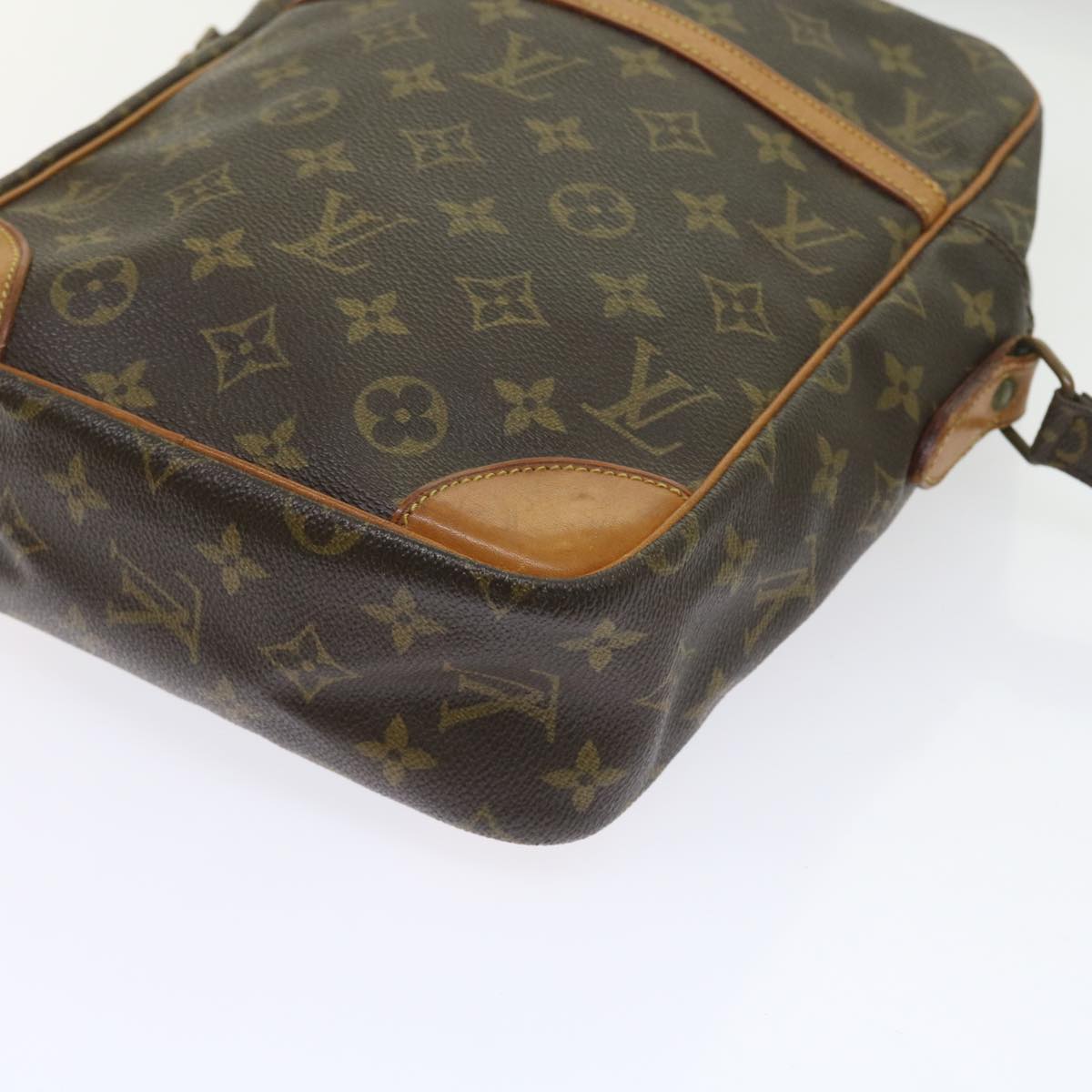 LOUIS VUITTON Monogram Danube MM Shoulder Bag M45264 LV Auth bs9419