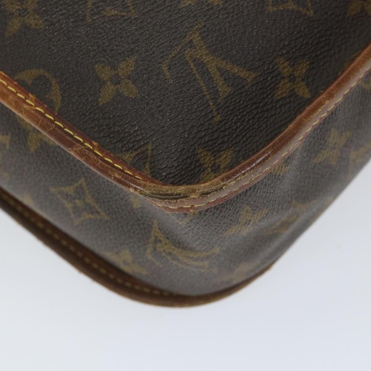 LOUIS VUITTON Monogram Messenger Bosphore PM Shoulder Bag M40106 LV Auth bs9520