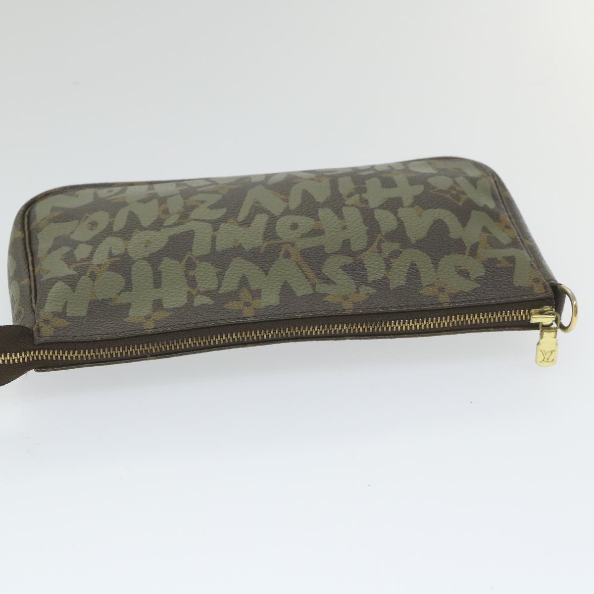 LOUIS VUITTON Monogram Graffiti Pochette Accessoires Khaki M92191 LV Auth bs9658