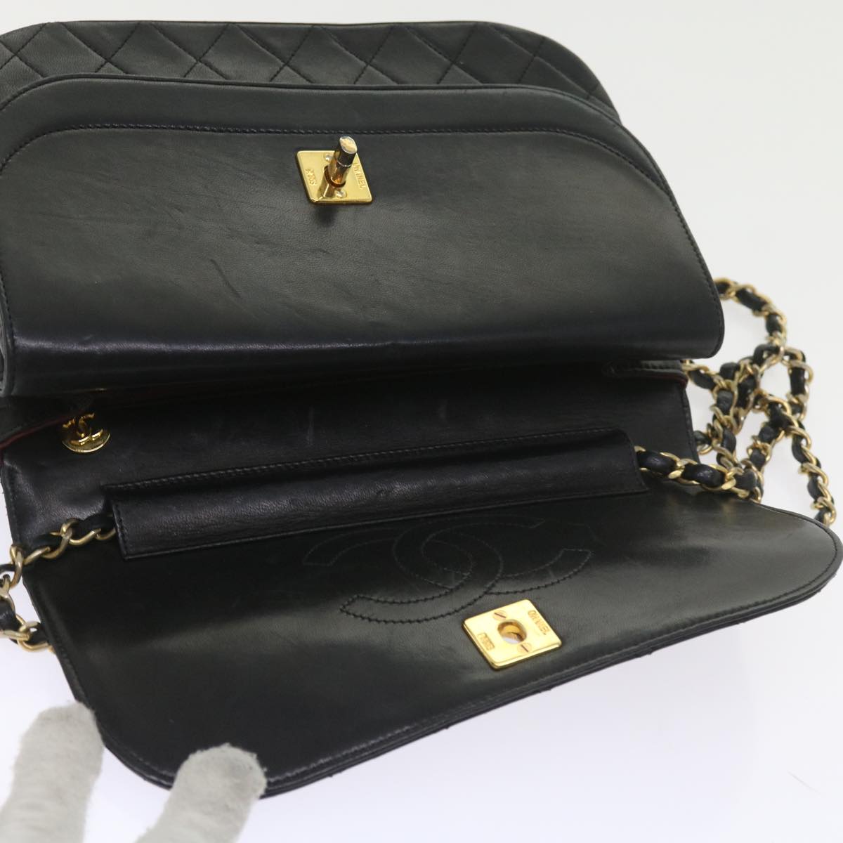 CHANEL Chain Shoulder Bag Lamb Skin Black CC Auth bs9680