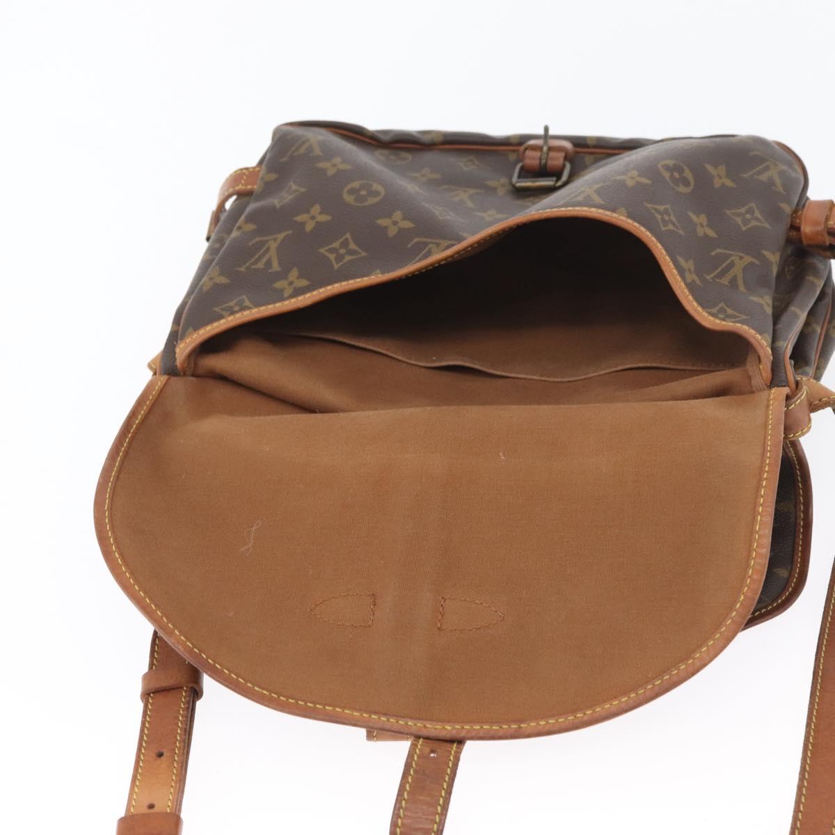 LOUIS VUITTON Monogram Saumur 30 Shoulder Bag M42256 LV Auth BSZ049
