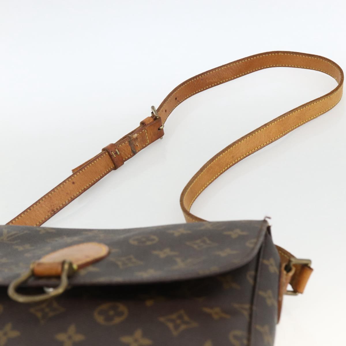 LOUIS VUITTON Monogram Saint Cloud GM Shoulder Bag M51242 LV Auth BSZ065