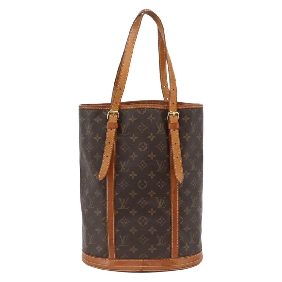 LOUIS VUITTON Monogram Bucket GM Shoulder Bag M42236 LV Auth BSZ151