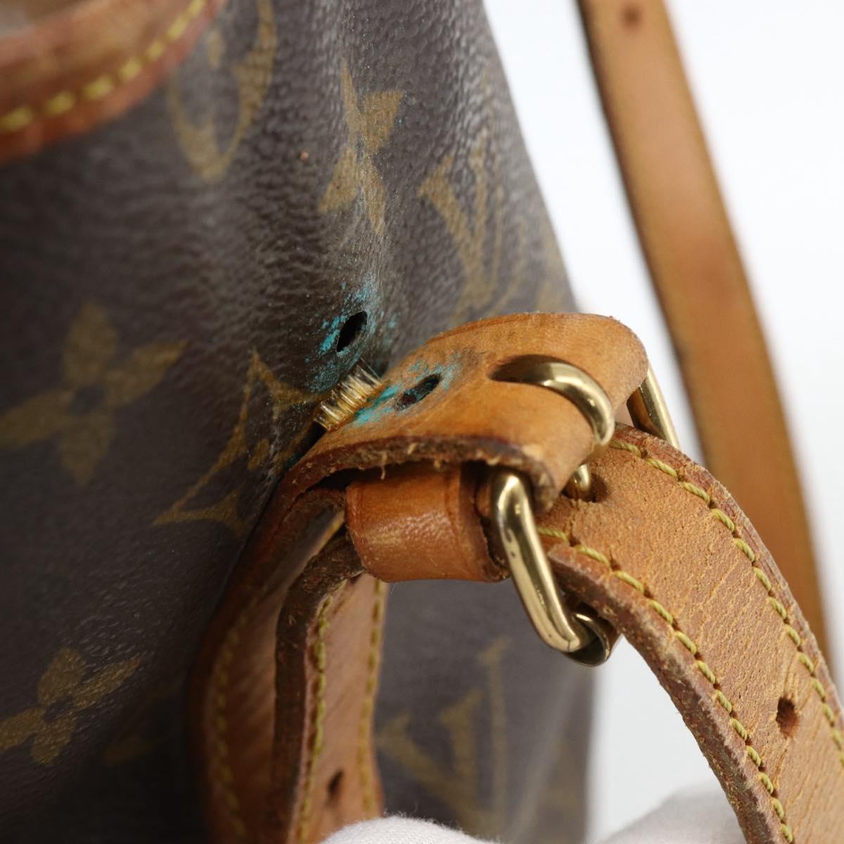LOUIS VUITTON Monogram Bucket GM Shoulder Bag M42236 LV Auth BSZ152
