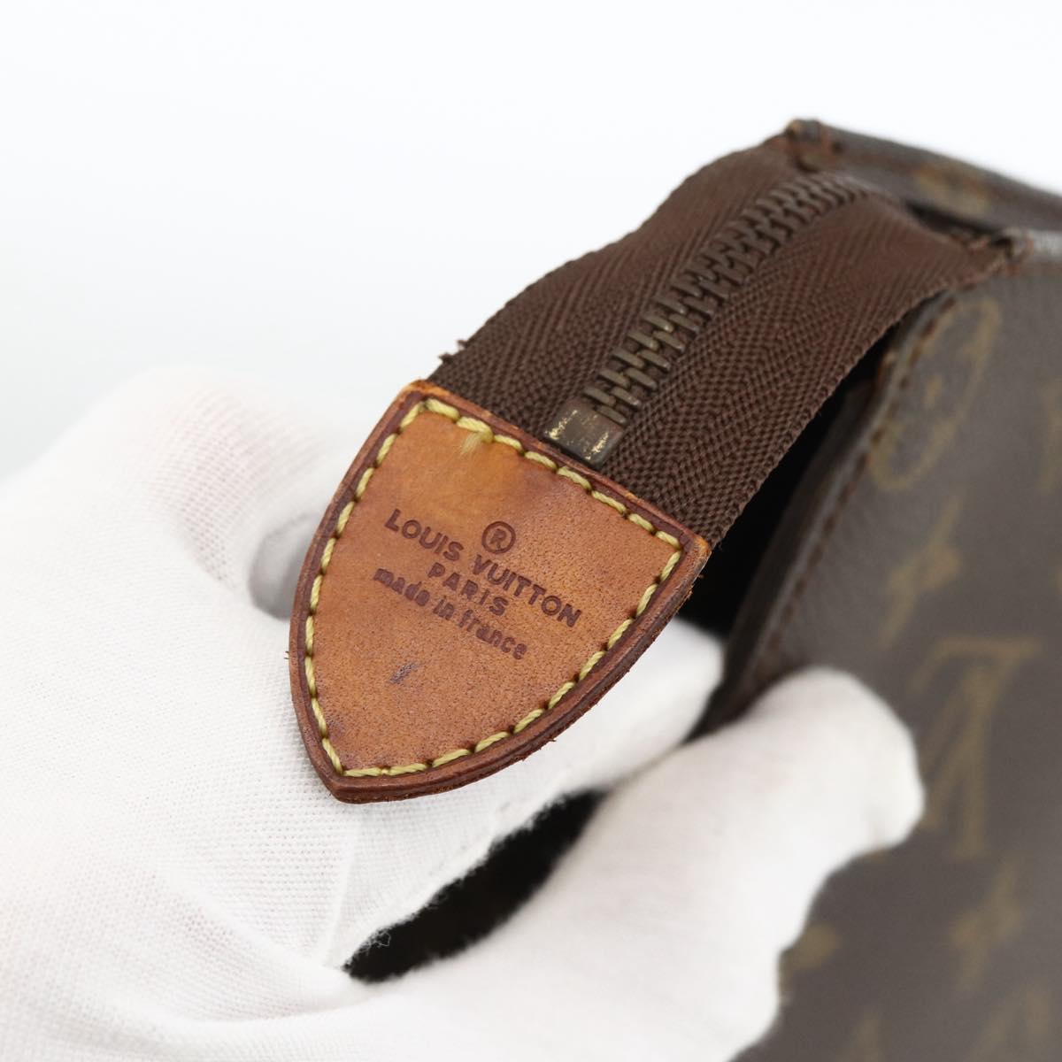 LOUIS VUITTON Monogram Poche Toilette 26 Pouch M47542 LV Auth BSZ158
