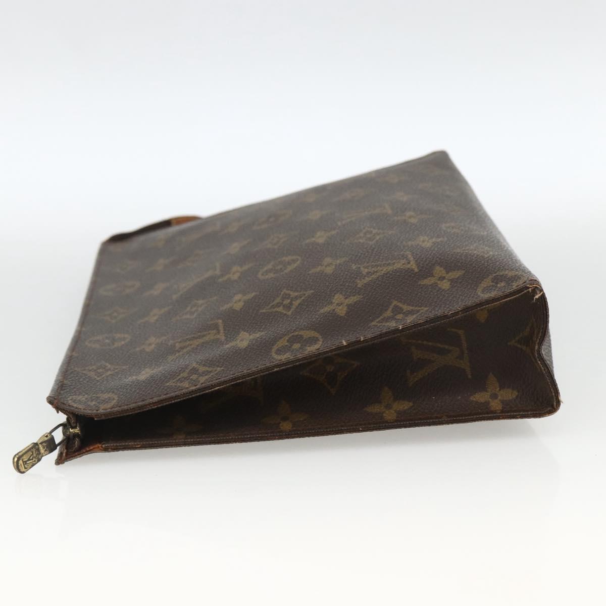 LOUIS VUITTON Monogram Poche Toilette 26 Pouch M47542 LV Auth BSZ158