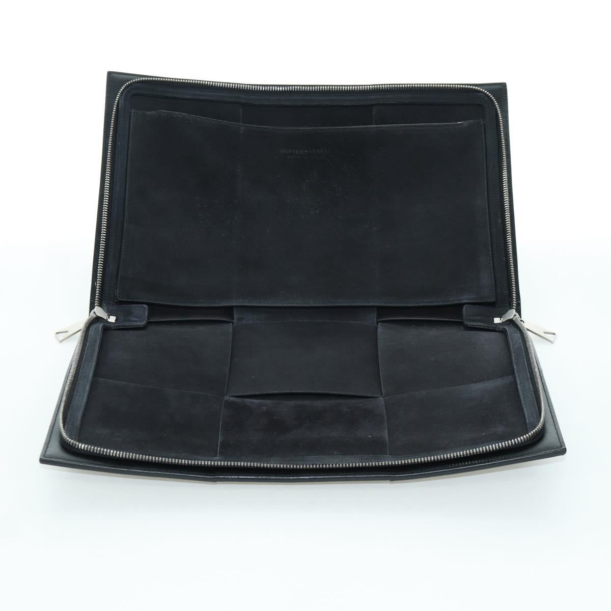 BOTTEGA VENETA MAXI INTRECCIATO Clutch Bag Leather Black Silver Auth BSZ216M
