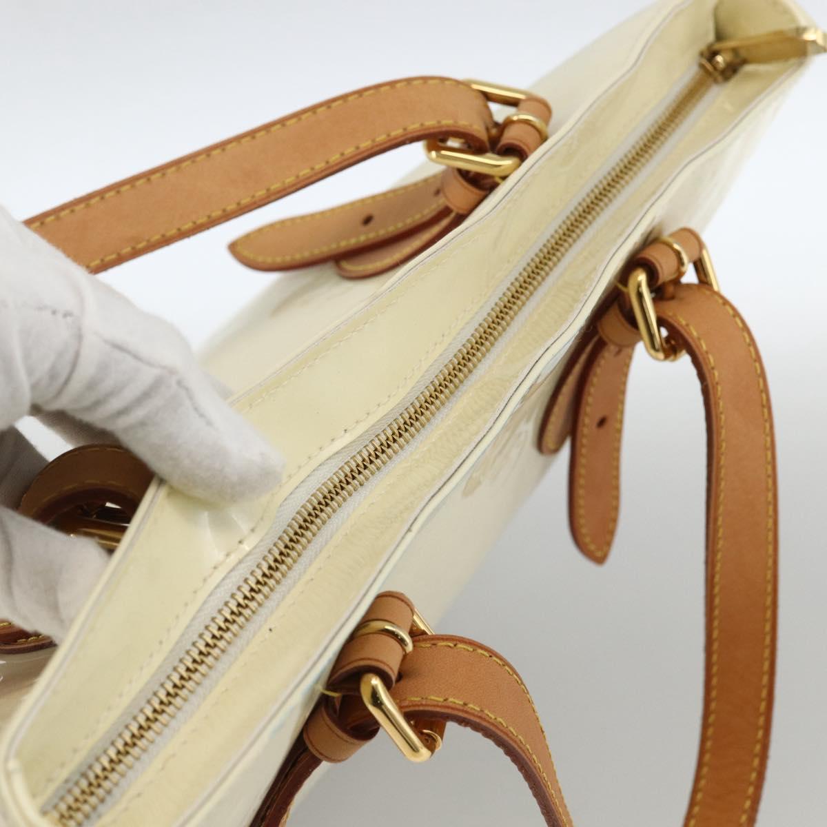 LOUIS VUITTON Monogram Vernis Brentwood Shoulder Bag Perle M91512 LV Auth BSZ329