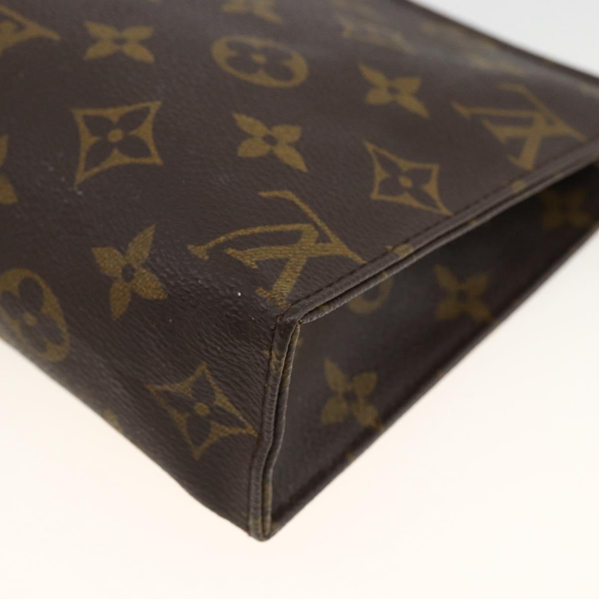 LOUIS VUITTON Monogram Poche Toilette 19 Pouch M47544 LV Auth BSZ430