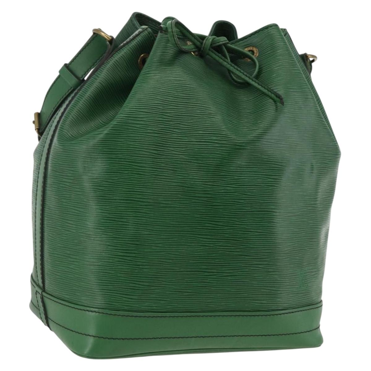 LOUIS VUITTON Epi Noe Shoulder Bag Green M44004 LV Auth BSZ514