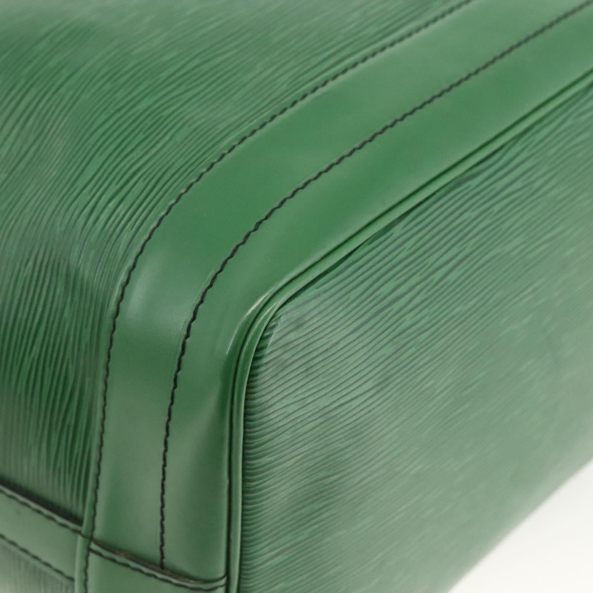 LOUIS VUITTON Epi Noe Shoulder Bag Green M44004 LV Auth BSZ514