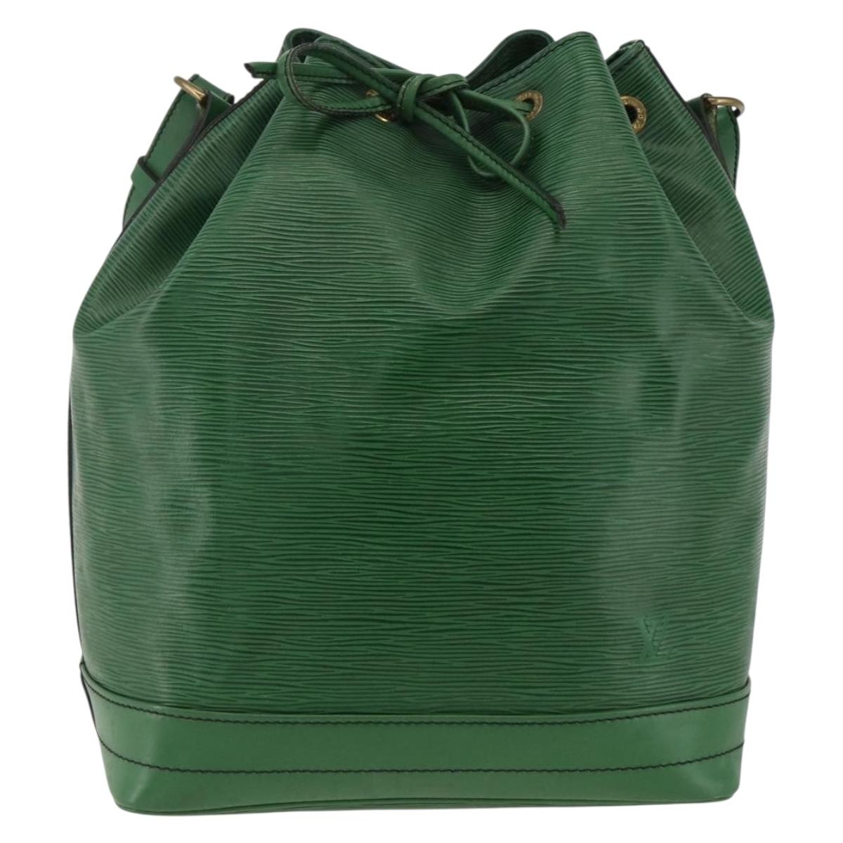 LOUIS VUITTON Epi Noe Shoulder Bag Green M44004 LV Auth BSZ514