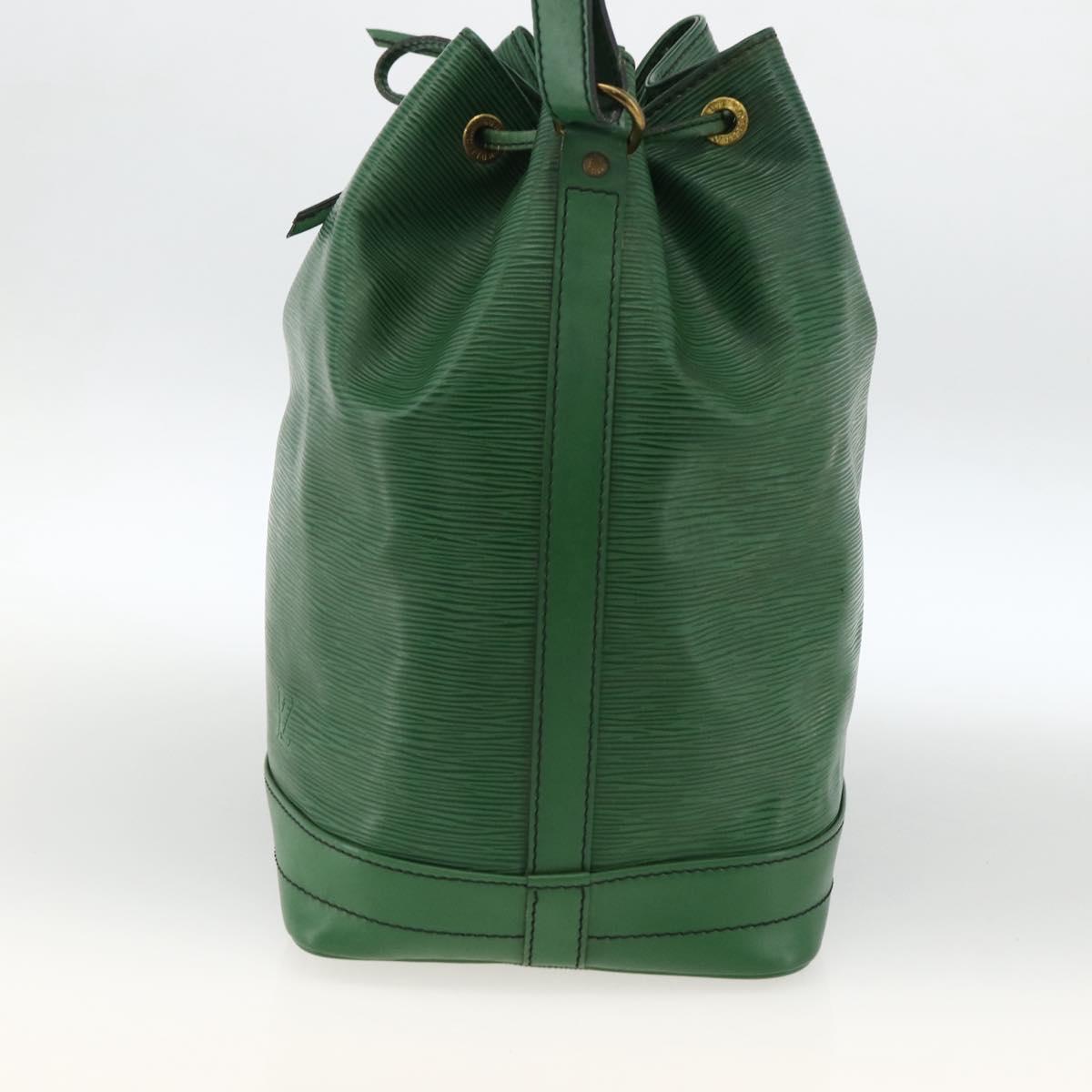 LOUIS VUITTON Epi Noe Shoulder Bag Green M44004 LV Auth BSZ514